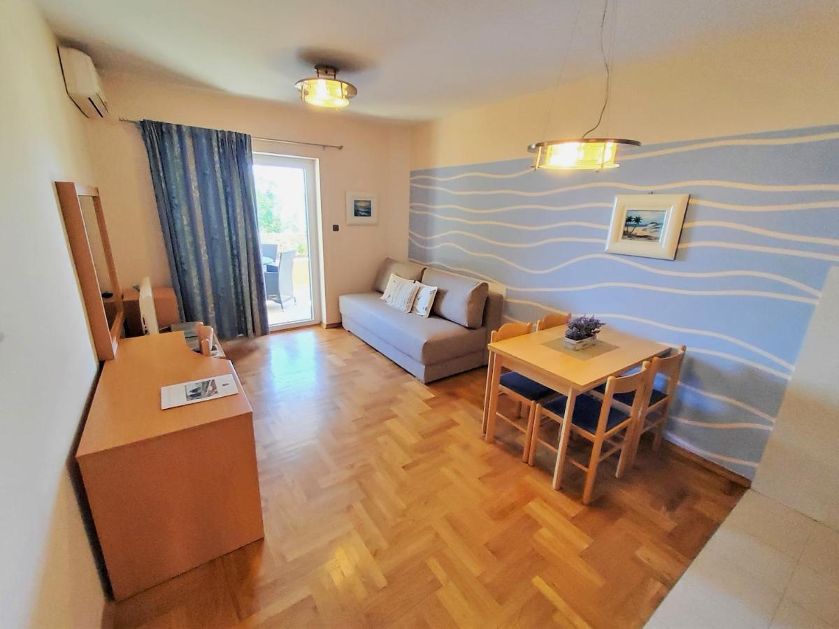 Apartments Petra I Karlo Turanj Dış mekan fotoğraf