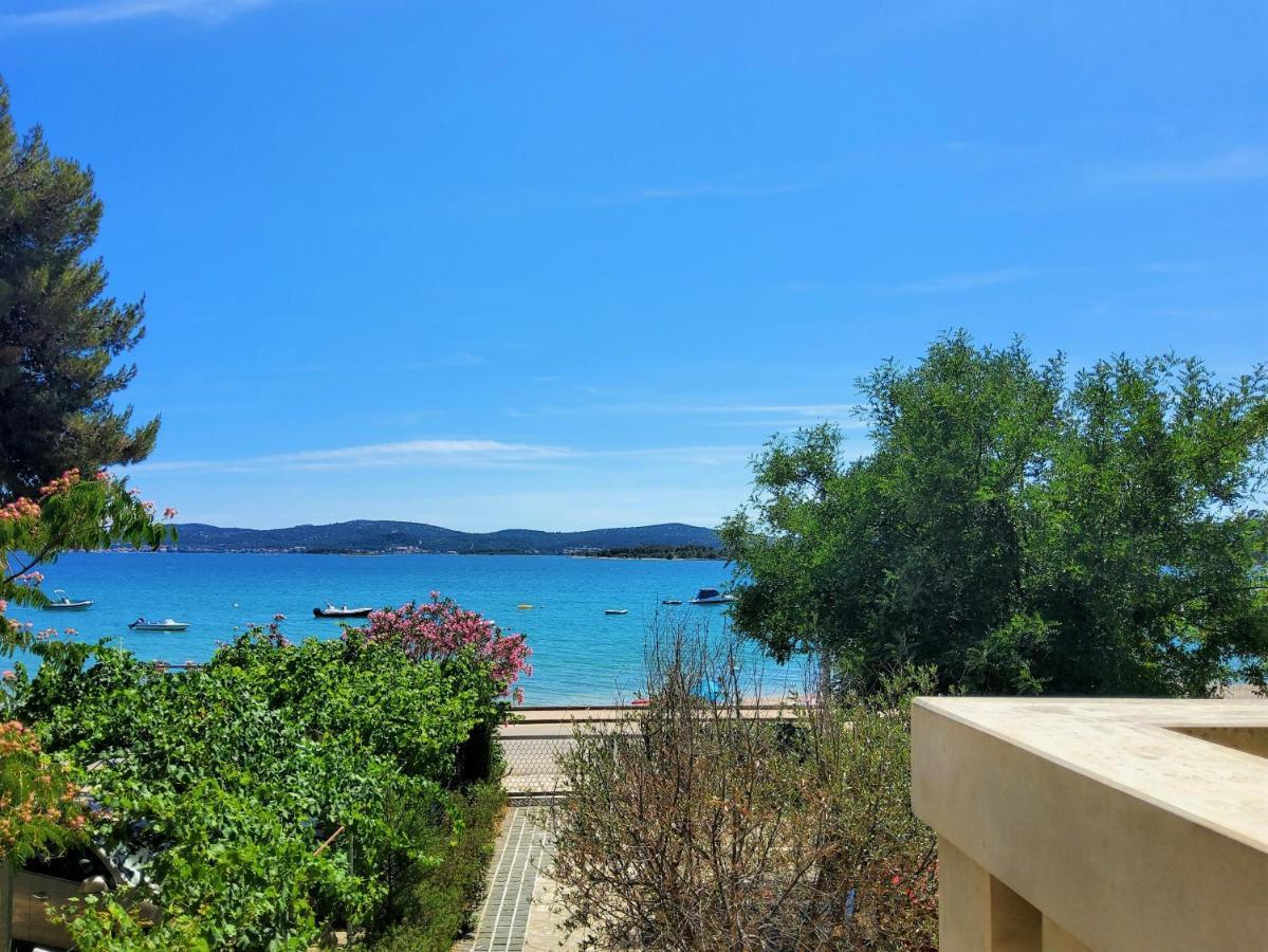 Apartments Petra I Karlo Turanj Dış mekan fotoğraf